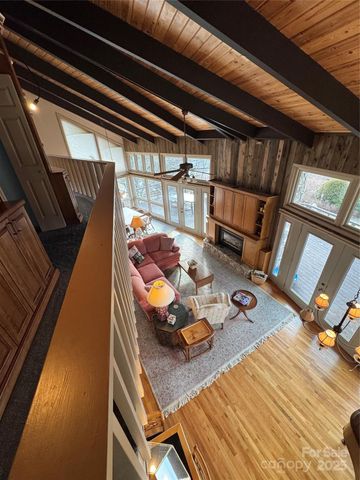 160 Crestwood Circle, Newland, NC 28657