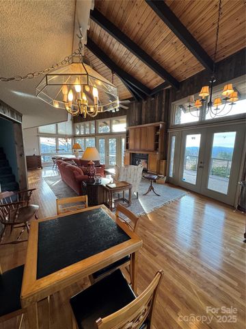 160 Crestwood Circle, Newland, NC 28657