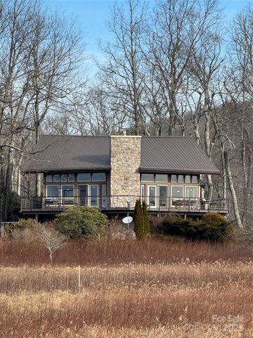 160 Crestwood Circle, Newland, NC 28657