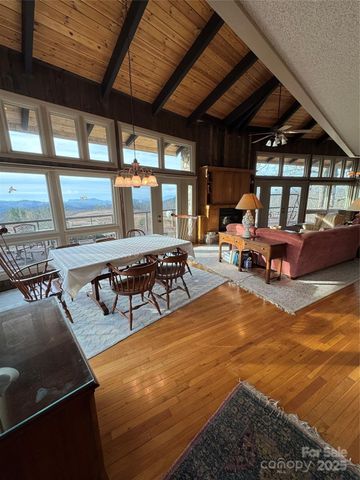 160 Crestwood Circle, Newland, NC 28657