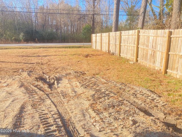 784 W Nc 55 Highway W, New Bern, NC 28562