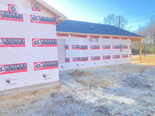 784 W Nc 55 Highway W, New Bern, NC 28562