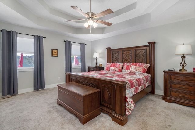 2170 E Sequiota Street, Springfield, MO 65804