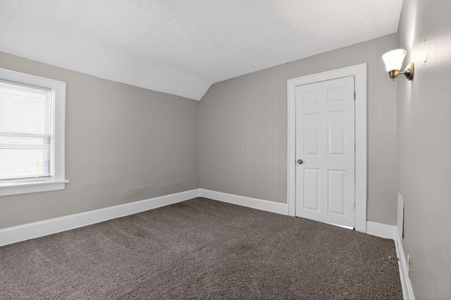 313 S Ogden Avenue, Columbus, OH 43204