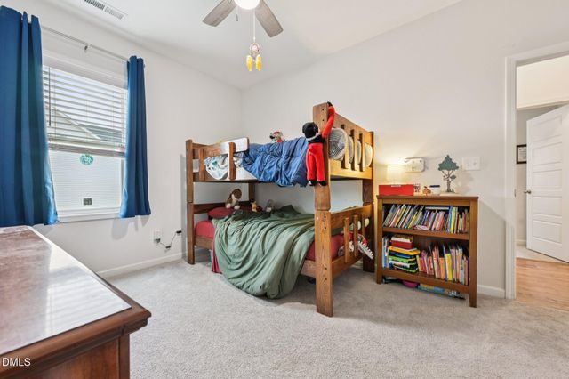 74 Henhouse Court, Zebulon, NC 27597