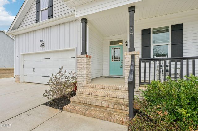 74 Henhouse Court, Zebulon, NC 27597