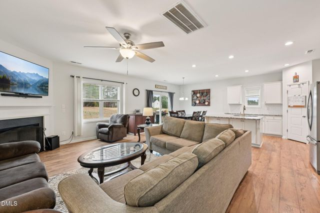 74 Henhouse Court, Zebulon, NC 27597