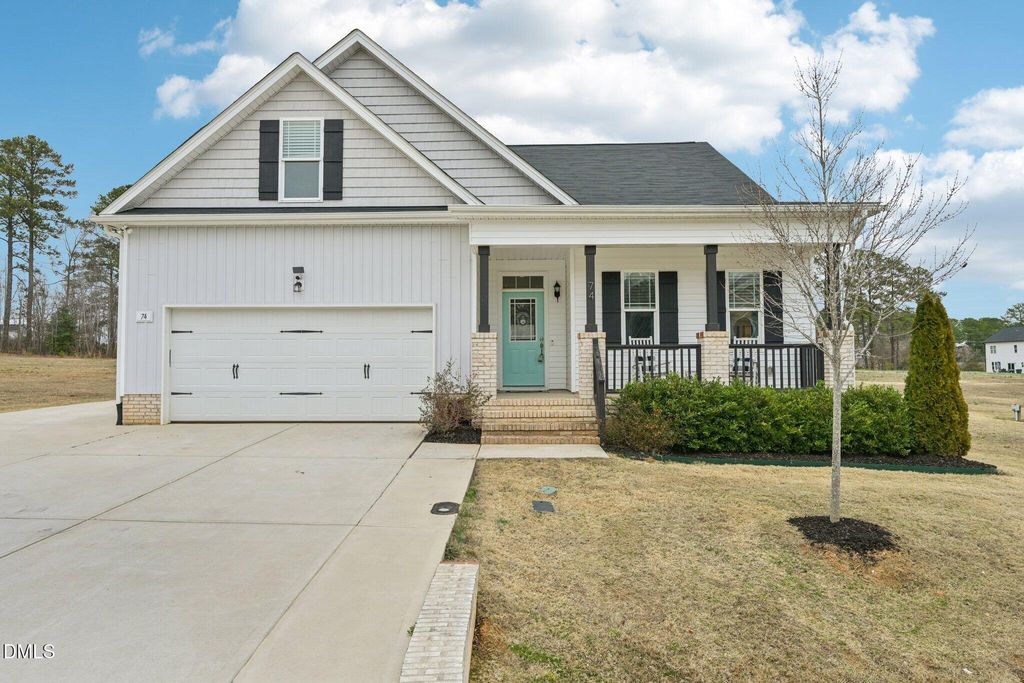 74 Henhouse Court, Zebulon, NC 27597