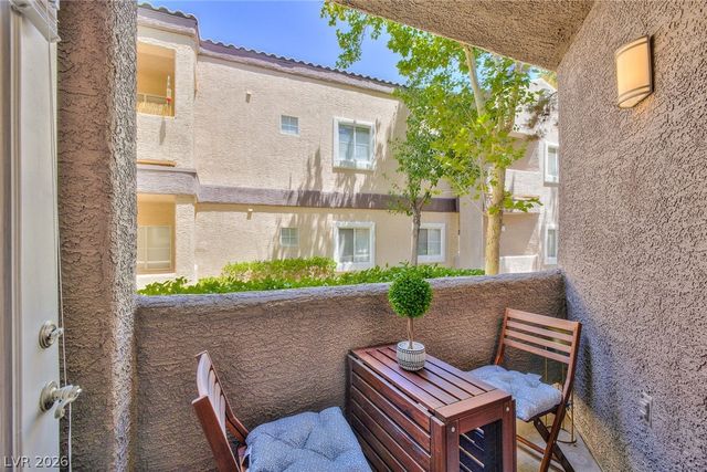 5250 South Rainbow Boulevard 1064, Las Vegas, NV 89118