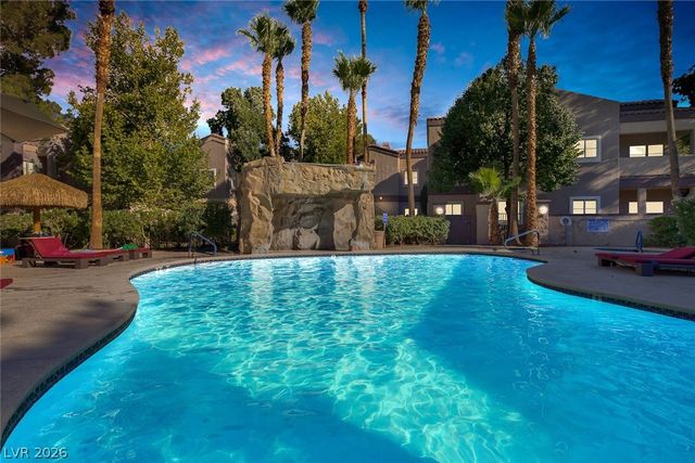 5250 South Rainbow Boulevard 1064, Las Vegas, NV 89118