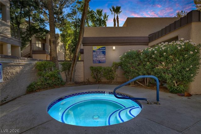 5250 South Rainbow Boulevard 1064, Las Vegas, NV 89118