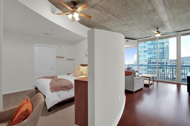 3324 Peachtree NE Road 1307, Atlanta, GA 30326