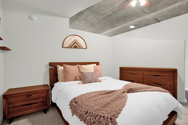 3324 Peachtree NE Road 1307, Atlanta, GA 30326