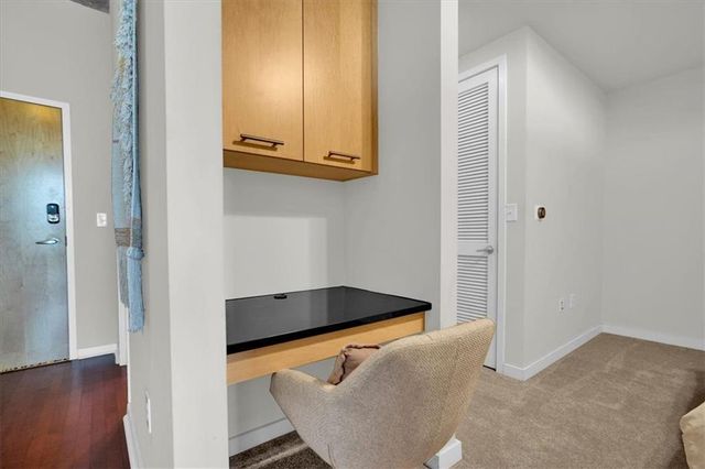 3324 Peachtree NE Road 1307, Atlanta, GA 30326