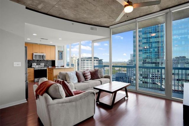 3324 Peachtree NE Road 1307, Atlanta, GA 30326