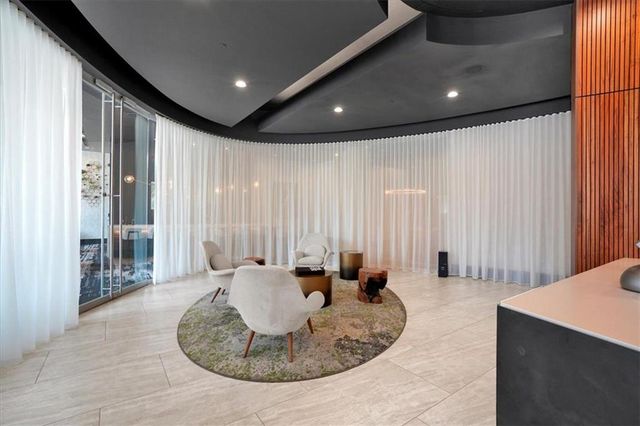 3324 Peachtree NE Road 1307, Atlanta, GA 30326