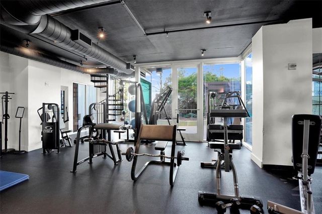 3324 Peachtree NE Road 1307, Atlanta, GA 30326