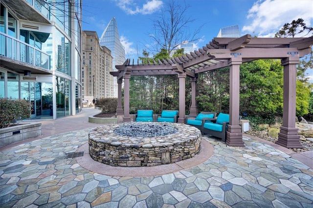 3324 Peachtree NE Road 1307, Atlanta, GA 30326