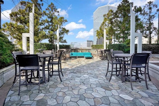 3324 Peachtree NE Road 1307, Atlanta, GA 30326