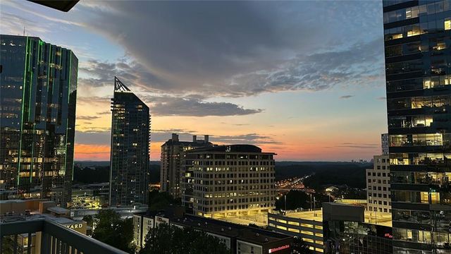 3324 Peachtree NE Road 1307, Atlanta, GA 30326