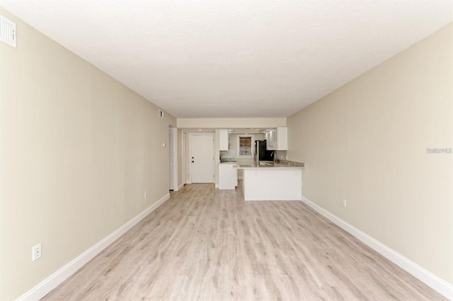 129 TYLER DRIVE 101, Sarasota, FL 34236