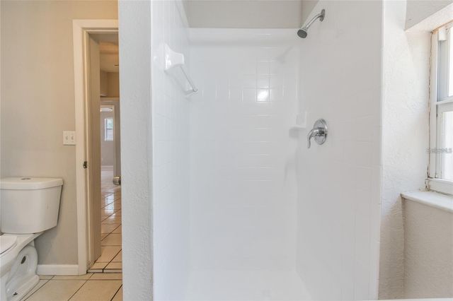 1911 W SAINT CONRAD STREET, Tampa, FL 33607