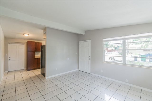 1911 W SAINT CONRAD STREET, Tampa, FL 33607