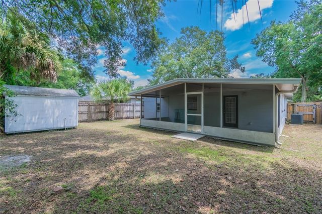 1911 W SAINT CONRAD STREET, Tampa, FL 33607