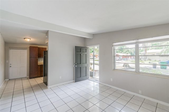 1911 W SAINT CONRAD STREET, Tampa, FL 33607