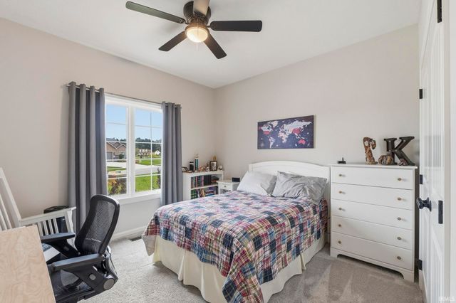 18764 Eisley Cove, Auburn, IN 46706