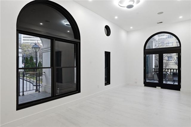 199 14th NE Street 103, Atlanta, GA 30309