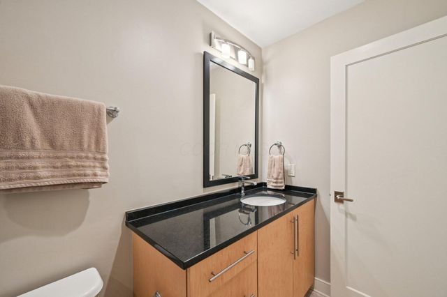 282 E Gay Street, G34, Columbus, OH 43215