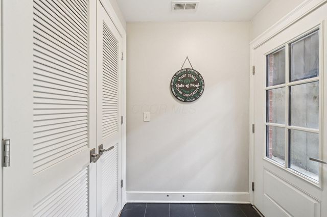 282 E Gay Street, G34, Columbus, OH 43215