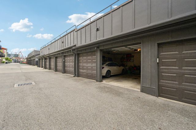 282 E Gay Street, G34, Columbus, OH 43215