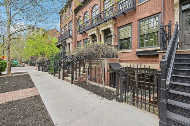 282 E Gay Street, G34, Columbus, OH 43215