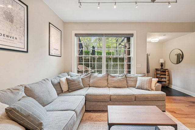 282 E Gay Street, G34, Columbus, OH 43215