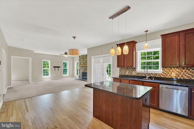 814 EDNA JANE LN, West Grove, PA 19390