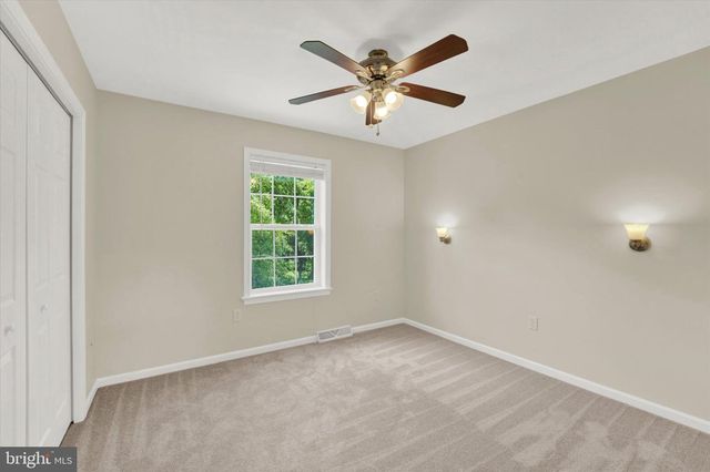 814 EDNA JANE LN, West Grove, PA 19390
