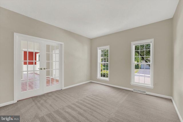 814 EDNA JANE LN, West Grove, PA 19390