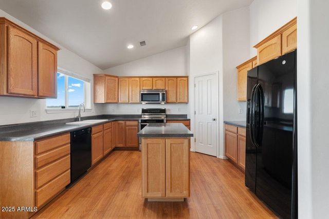 2400 GABLES Way, Chino Valley, AZ 86323