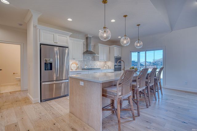 8818 Jenkins Drive, Evansville, IN 47725