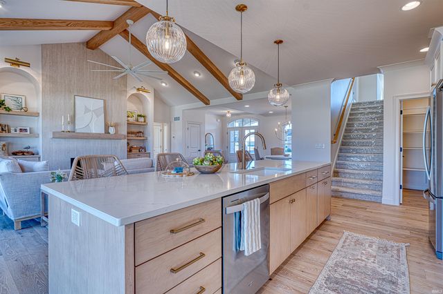 8818 Jenkins Drive, Evansville, IN 47725