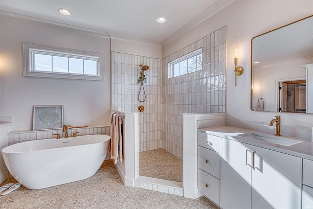 8818 Jenkins Drive, Evansville, IN 47725