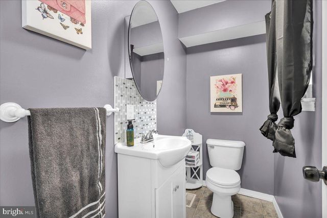 120 GREENWICH AVE, Paulsboro, NJ 08066