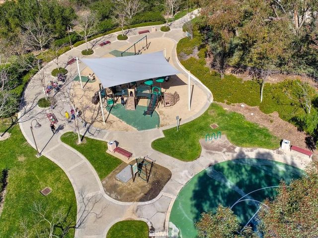 16 Woodsong, Rancho Santa Margarita, CA 92688