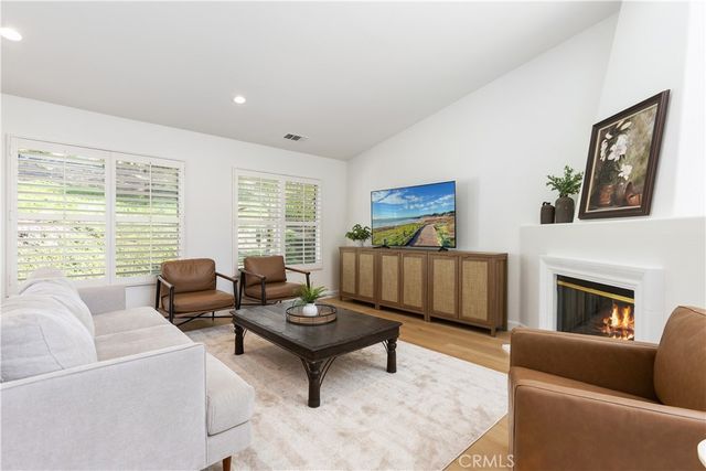 16 Woodsong, Rancho Santa Margarita, CA 92688