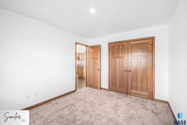 520 Brookside Pl Place, Harrisburg, SD 57032