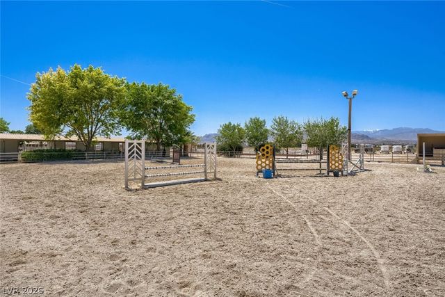 6325 Guy Ave & 6320 Horse Dr Drive, Las Vegas, NV 89131