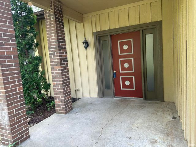 24654 Aric Way, Elkhart, IN 46517