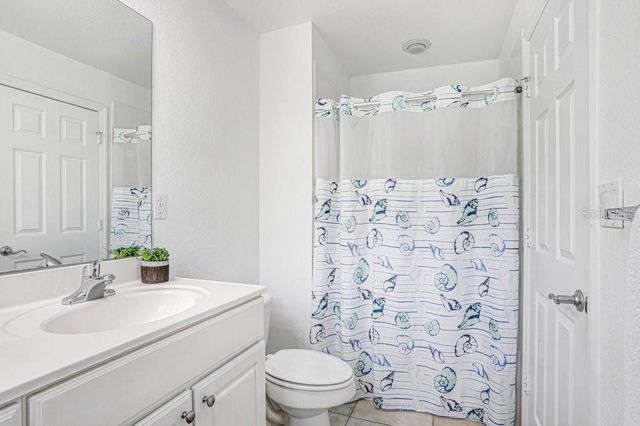 9838 W PARK VILLAGE DRIVE 9838, Tampa, FL 33626